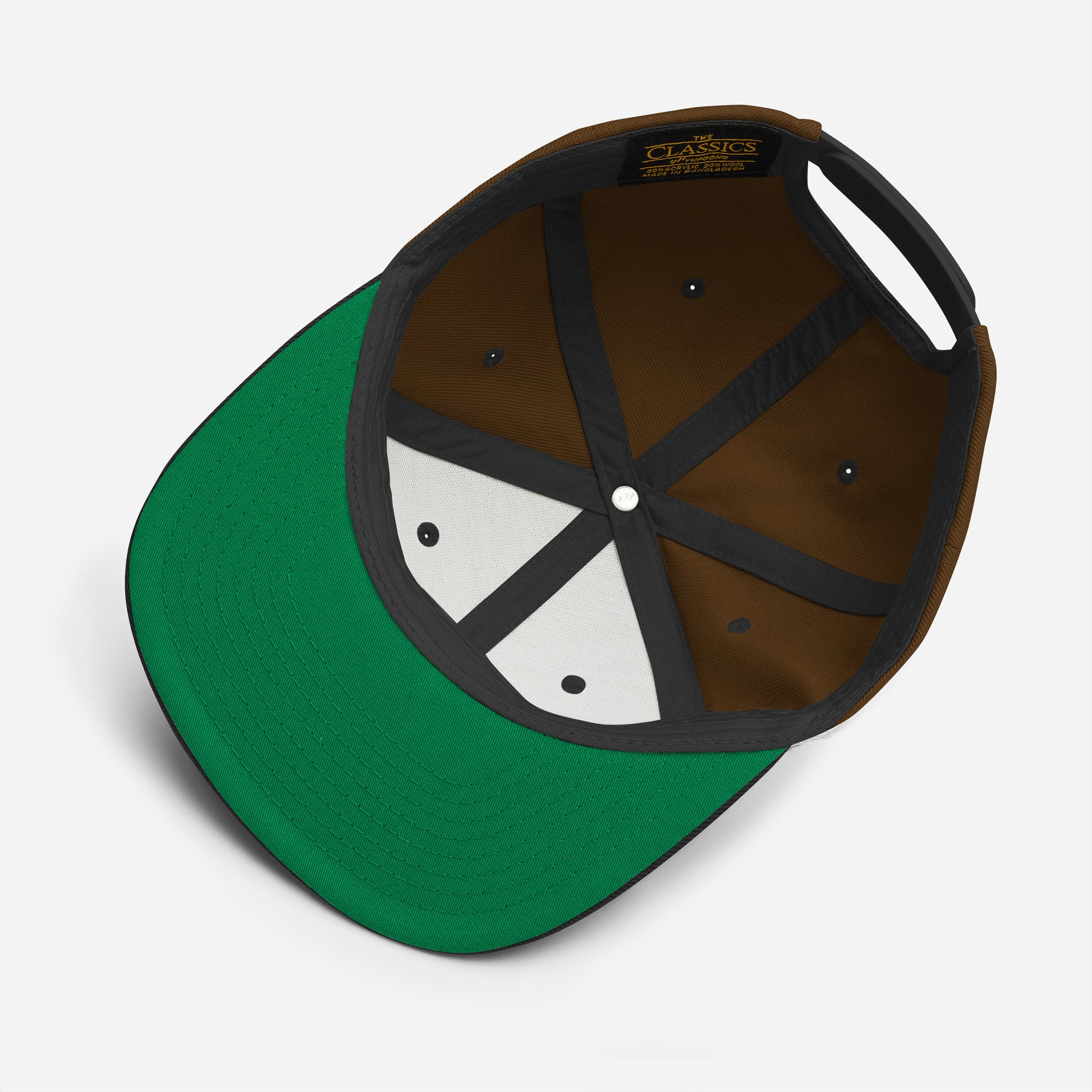 Green camo classic snapback cap with adjustable strap inside