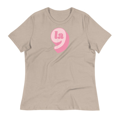 Beige Comma-La Kamala Harris 2024 Women's Relaxed T-Shirt